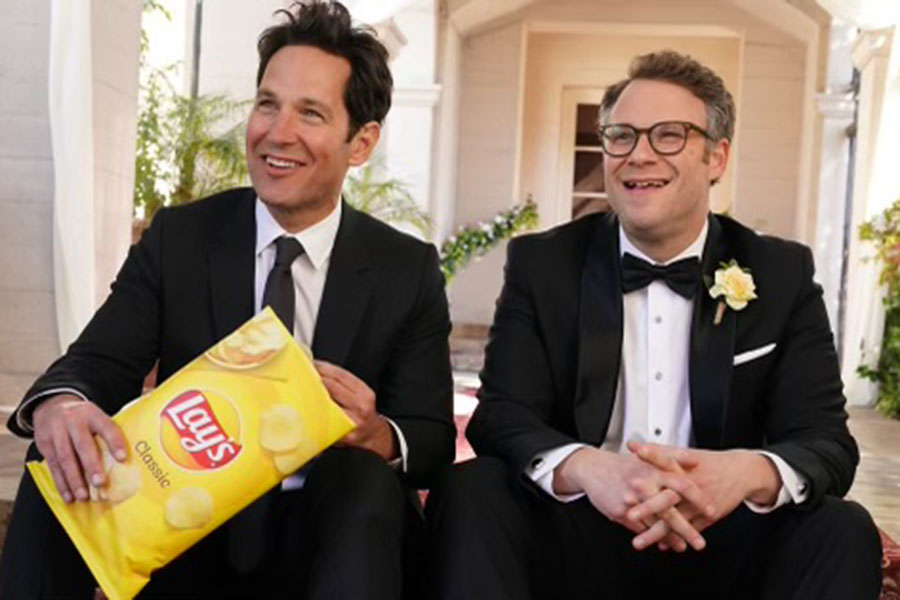 Paul Rudd stars alongside Seth Rogan in this years Lays commercial. They remember times where Lays was there for them through their friendship, good or bad.