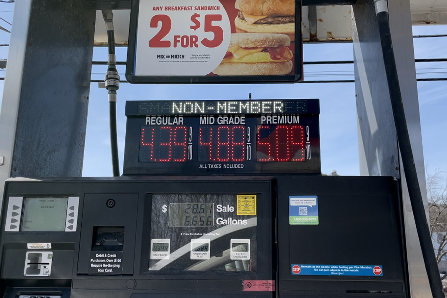 At+this+gas+station+in+Babylon%2C+gas+prices+were+listed+at+%244.39+per+gallon+on+March+31%2C+2022.+Gas+prices+on+Long+Island+have+risen+55+cents+since+the+beginning+of+March.