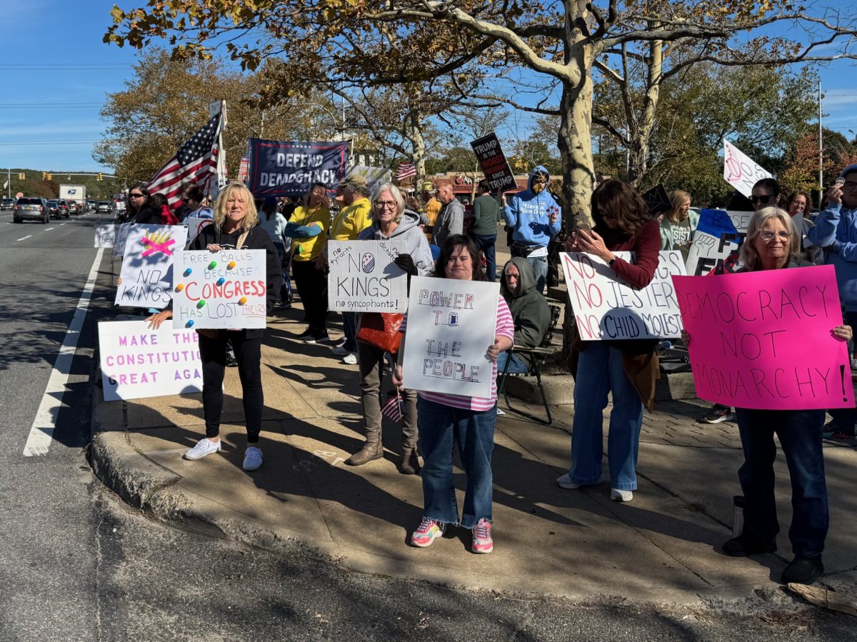 Residents from nearby communities participated in the ‘No Kings’ rally on Saturday, Oct. 18, 2025 (Jack Stollow)
